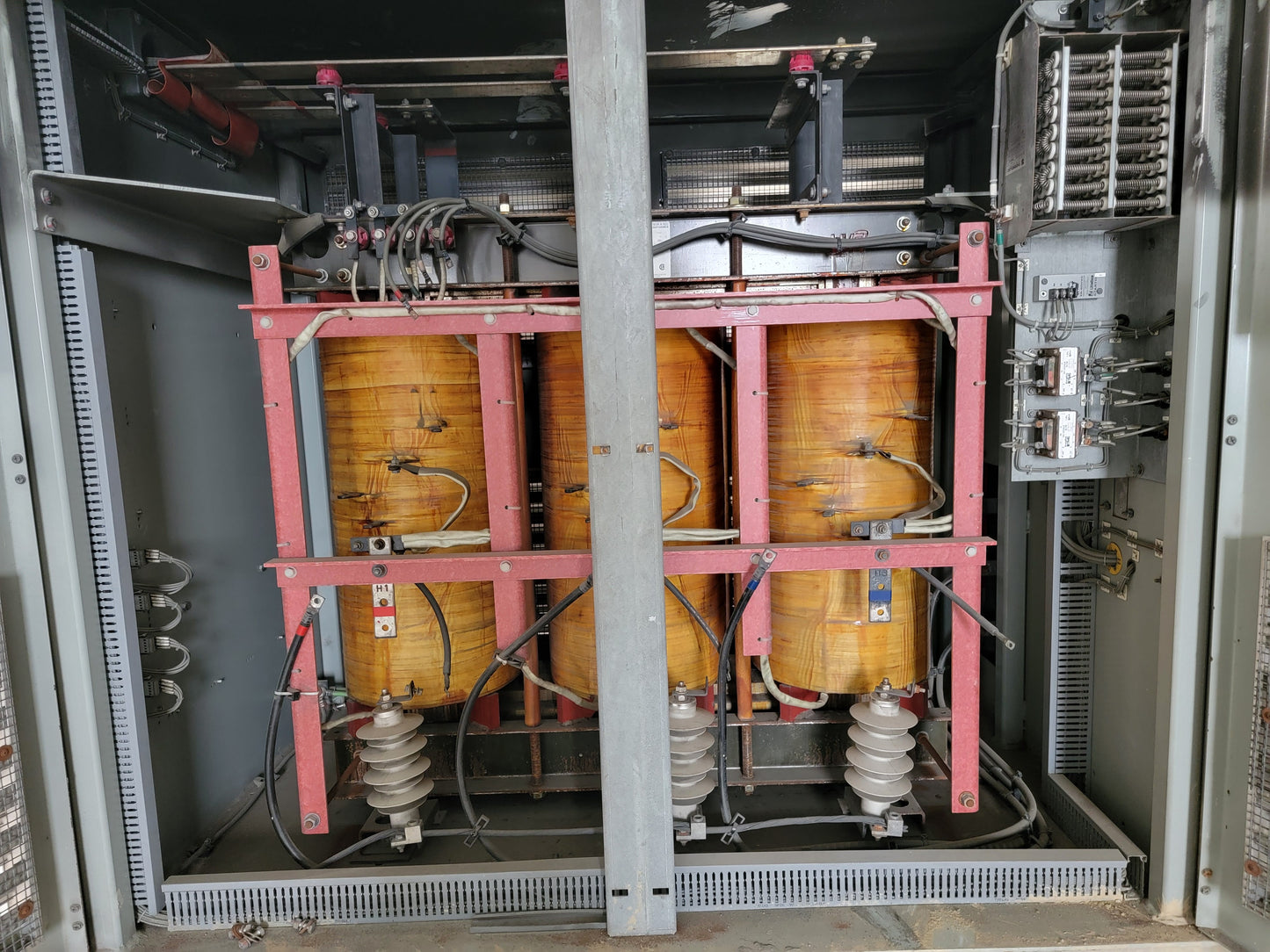 4160V - 600V, 1000KVA Underground Portable Substation for mines or tunnels